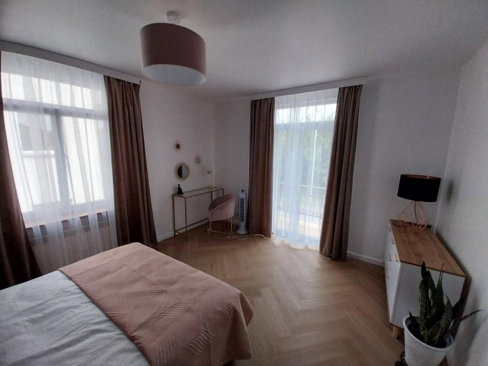 Brama Lwowska Apartamenty - Wiecej Na Www,Bramalwowska,Pl Zamość Esterno foto
